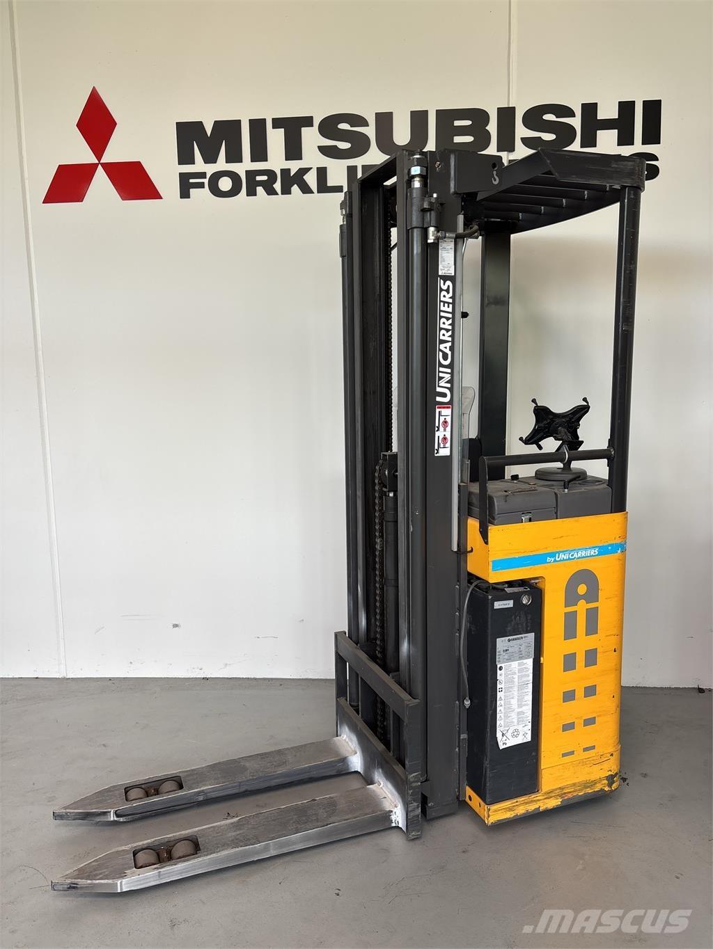 Atlet A160 行走式堆垛机