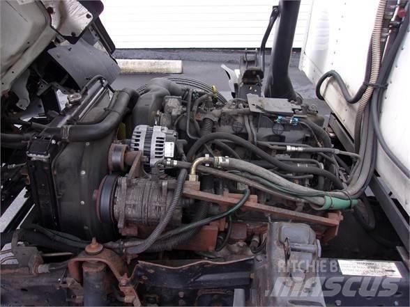 Isuzu NPR HD 冷藏车