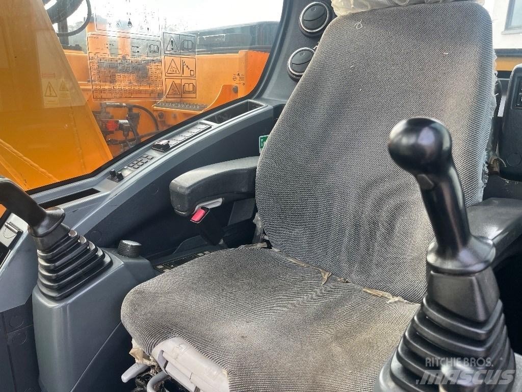 Hyundai HX 145 LCR 履带挖掘机