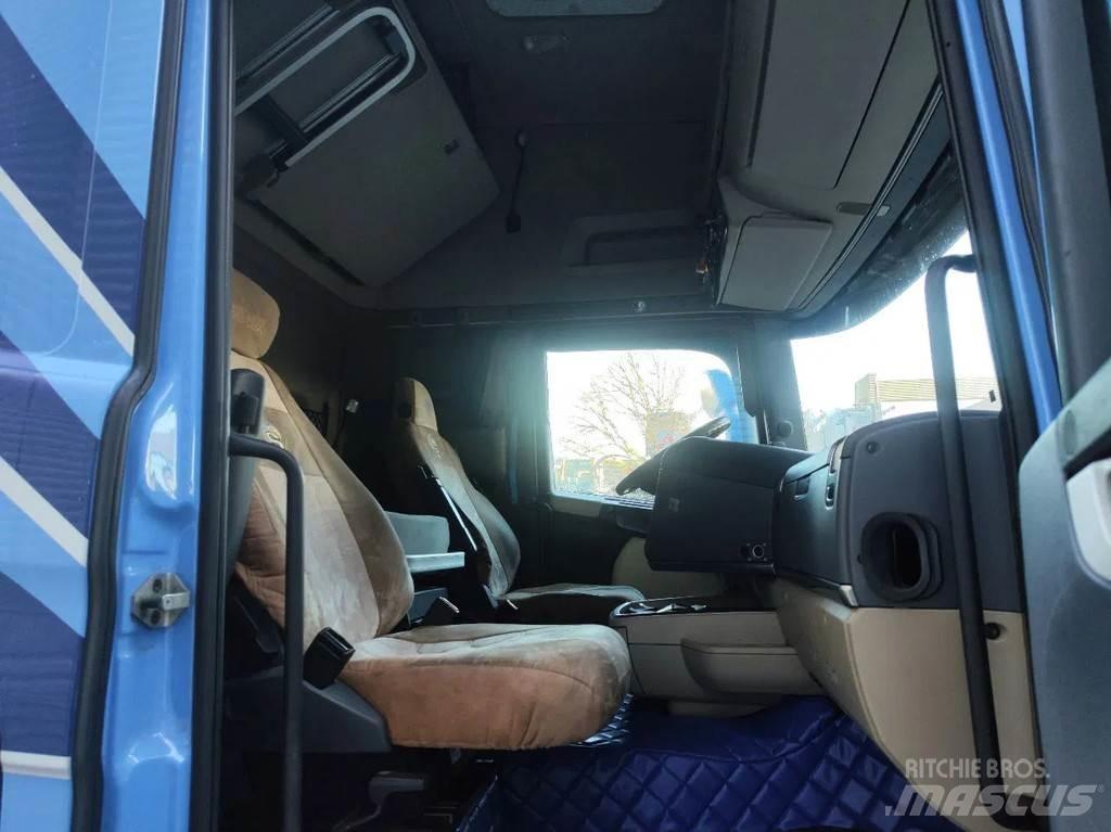 Scania R490 4x2 牵引车