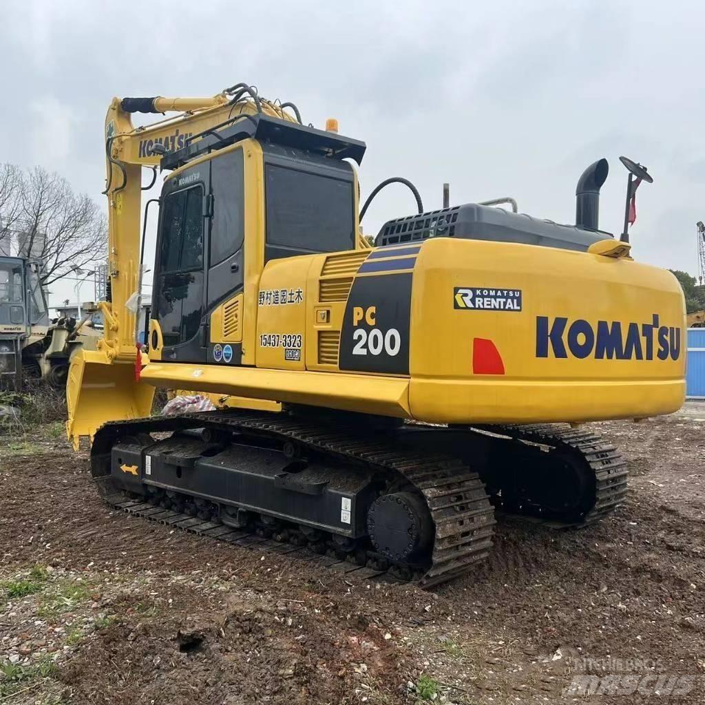Komatsu pc200-8 履带挖掘机