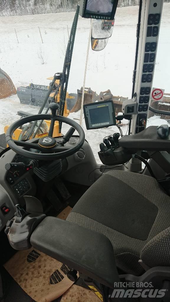 Volvo L120H, UTHYRES 轮式装载机