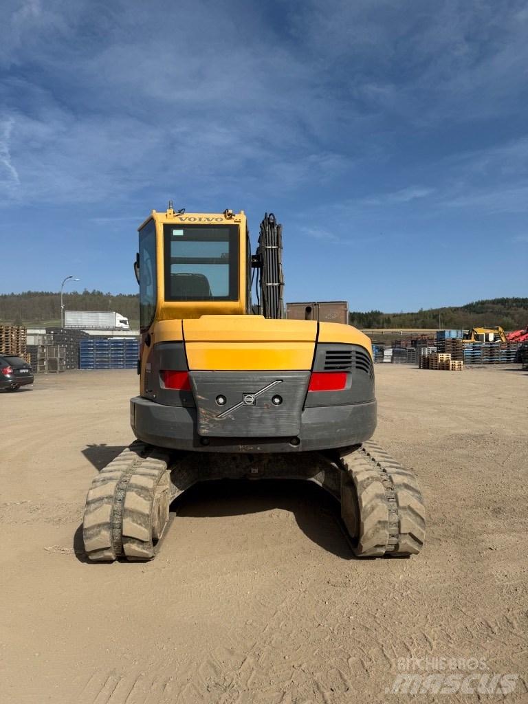 Volvo ECR 88 中型挖掘机