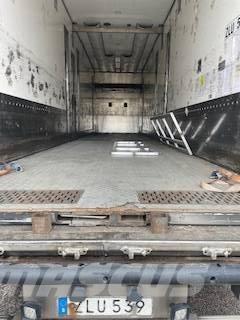 VAK V 5-40 冷藏拖车