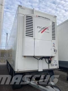 VAK V 5-40 冷藏拖车