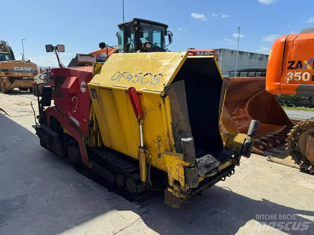 Demag 45 CS 沥青摊铺机