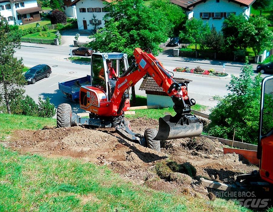 Euromach R45 水陆两栖挖掘机