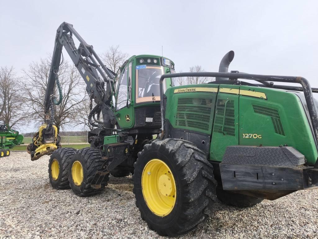 John Deere 1270G 收割机