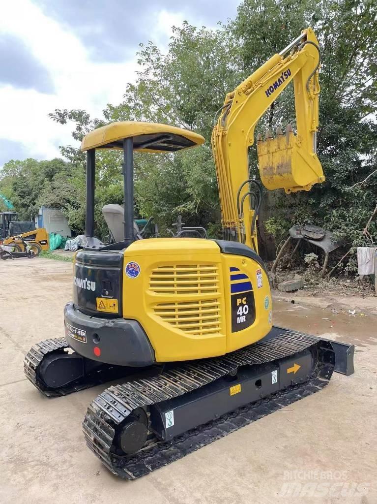 Komatsu PC 40 MR 小型挖掘机