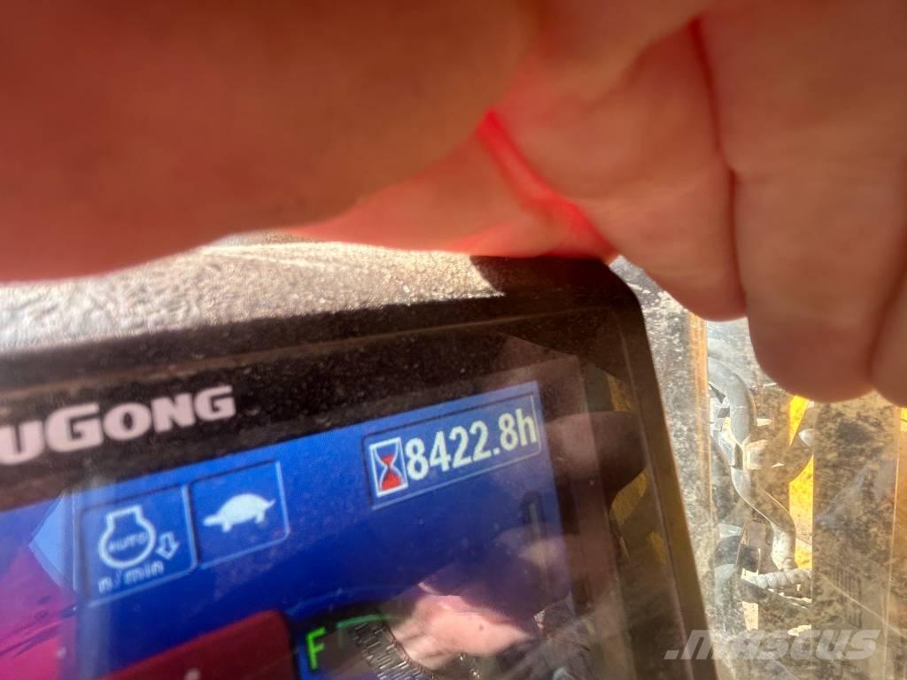 LiuGong 922E 履带挖掘机