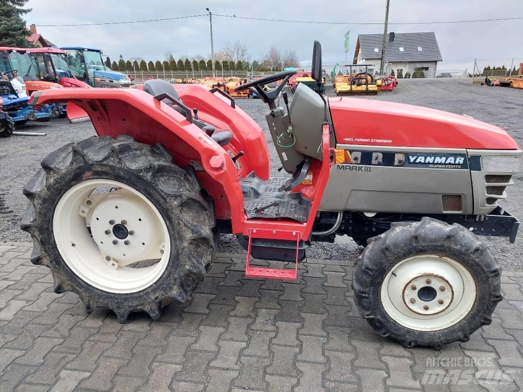 Yanmar AF-26 小型拖拉机