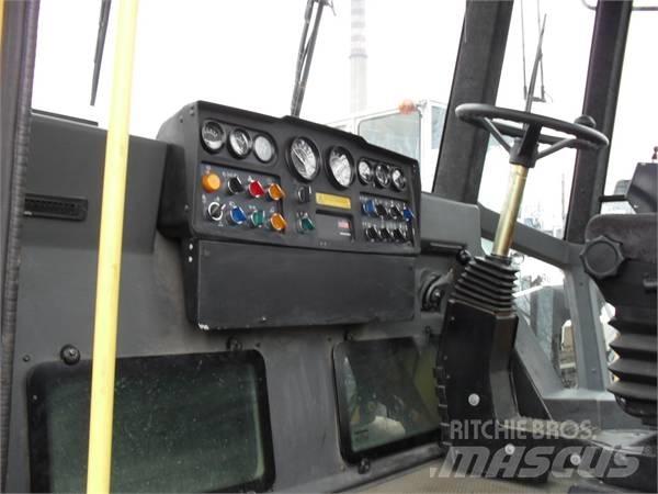 Dynapac CC 422 复合式压路机
