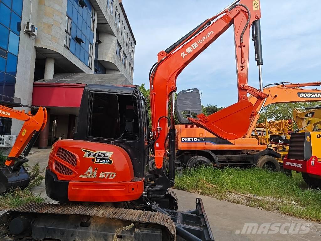 Kubota KX 155 小型挖掘机