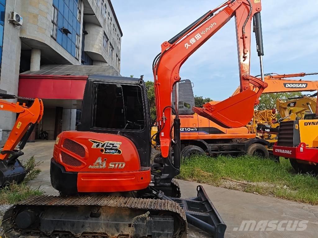 Kubota KX 155 小型挖掘机
