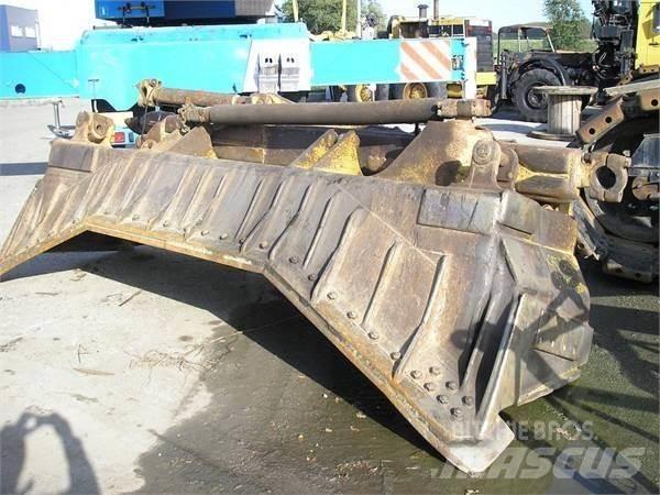 CAT D8N 履带式推土机