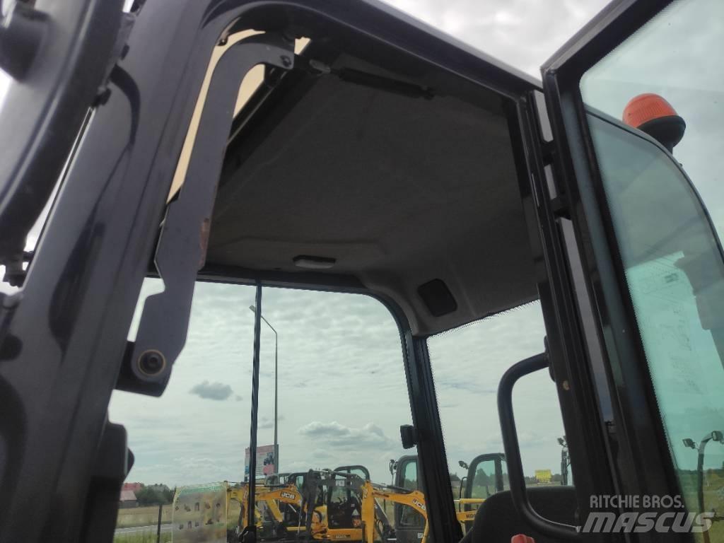 Kubota KX 027-4 小型挖掘机