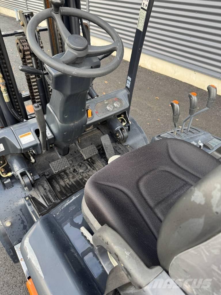 Doosan G 35 C-5 天然气叉车