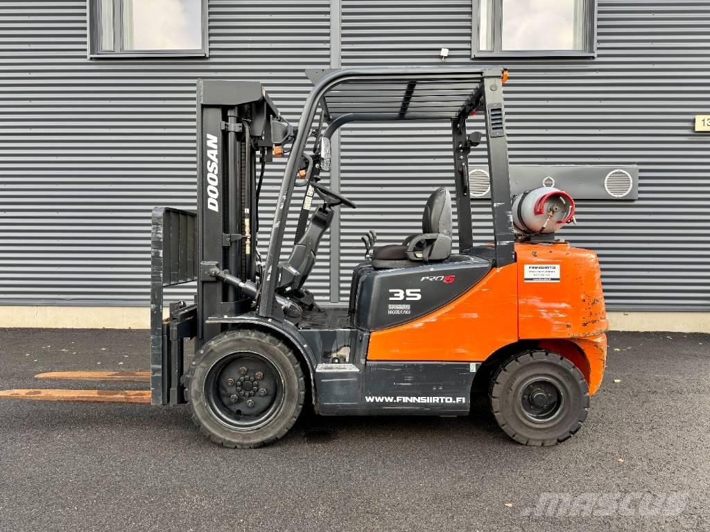 Doosan G 35 C-5 天然气叉车