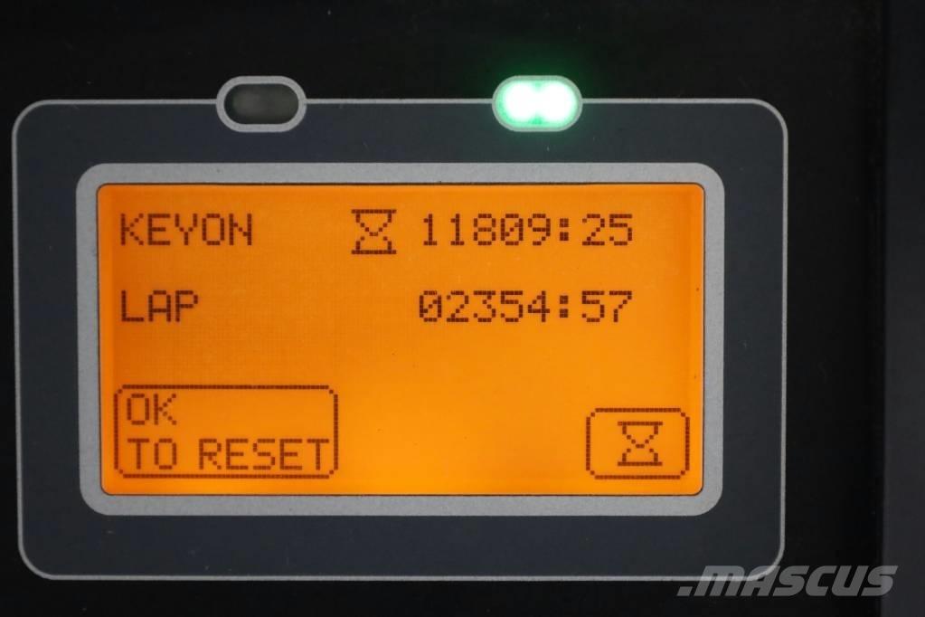 Toyota 8-FBM-20-T 电动叉车