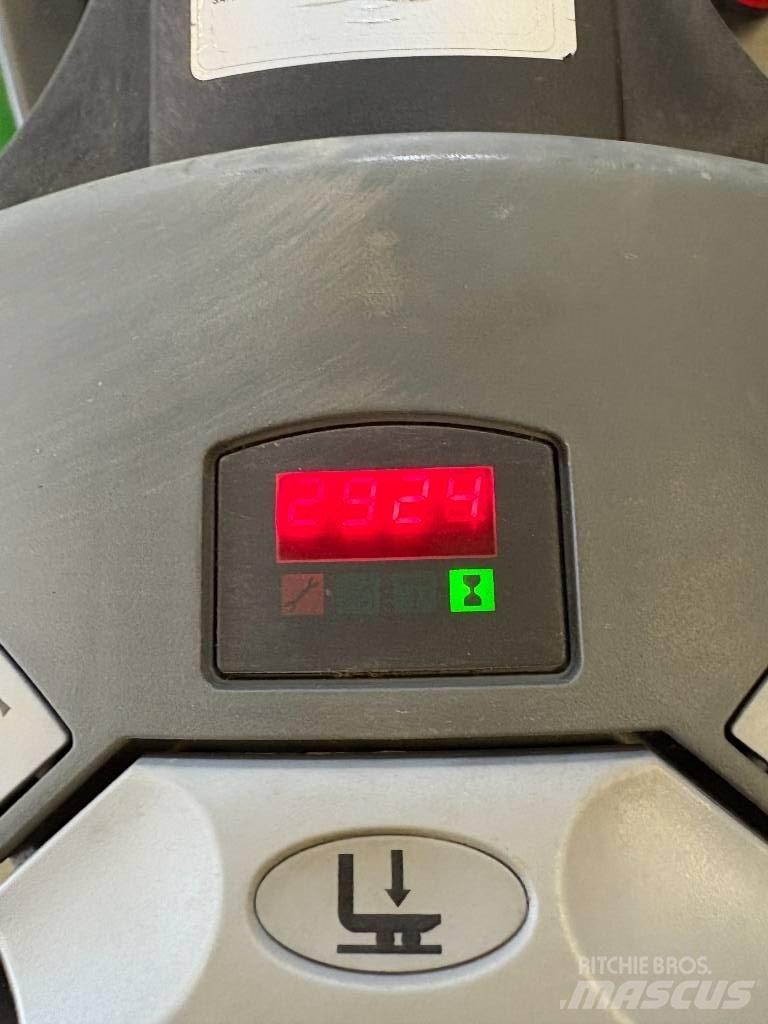 Cesab S316L 手推堆垛车