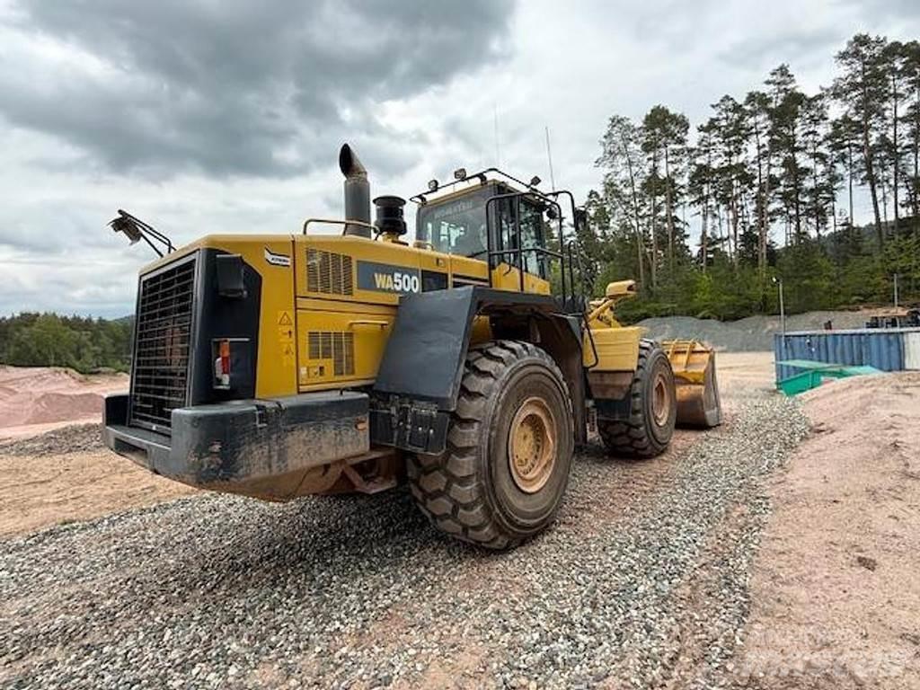 Komatsu WA500-6 轮式装载机