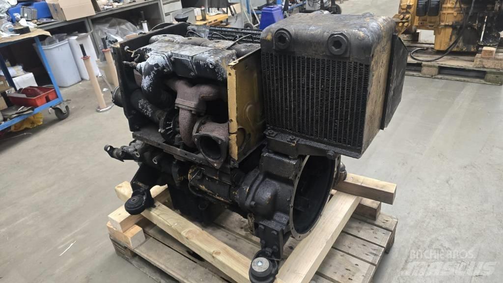 Deutz BF4L913 发动机