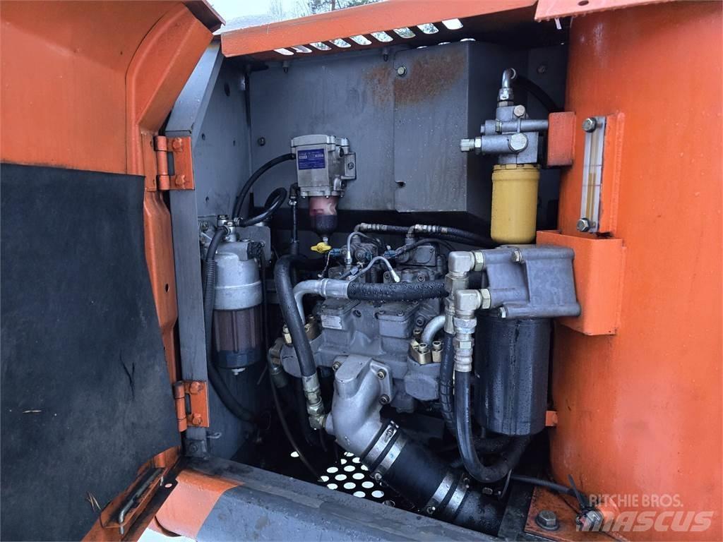 Hitachi ZX160LC3 履带挖掘机