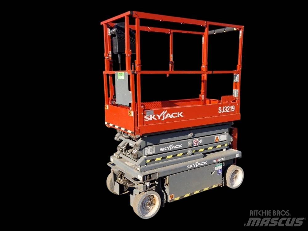 SkyJack SJ 3219 剪叉式升降机