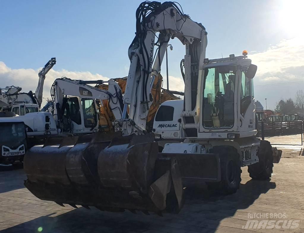 Mecalac 714 MWE 轮式挖掘机