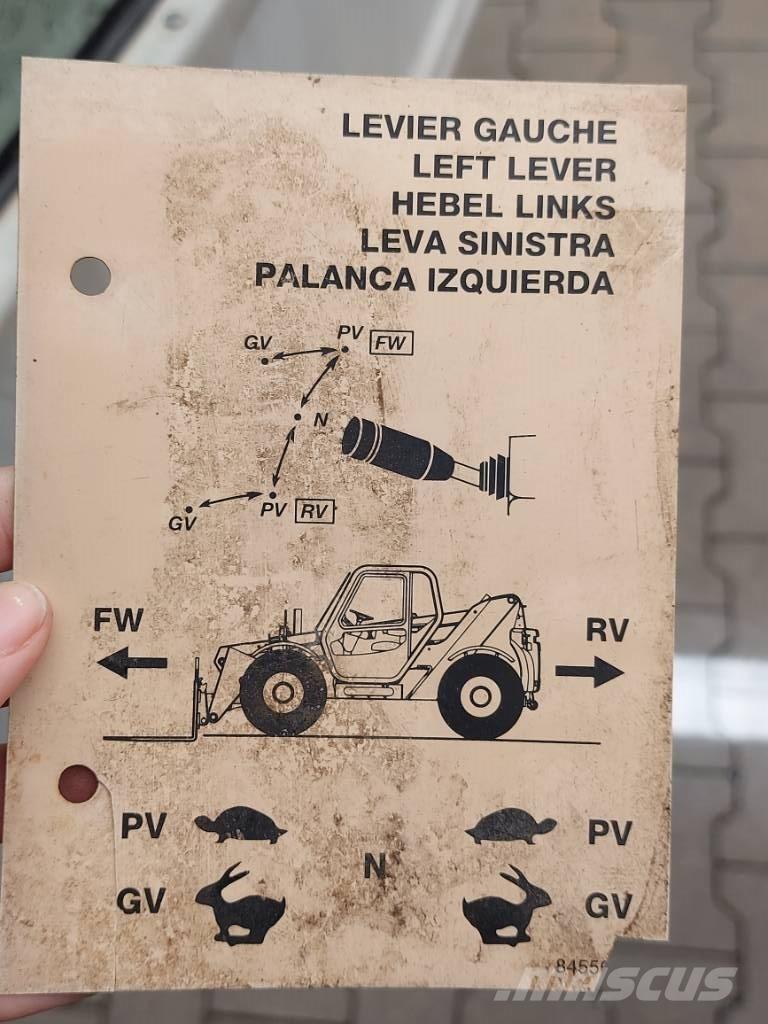 Bobcat T 3093 伸缩臂叉装车|叉装车