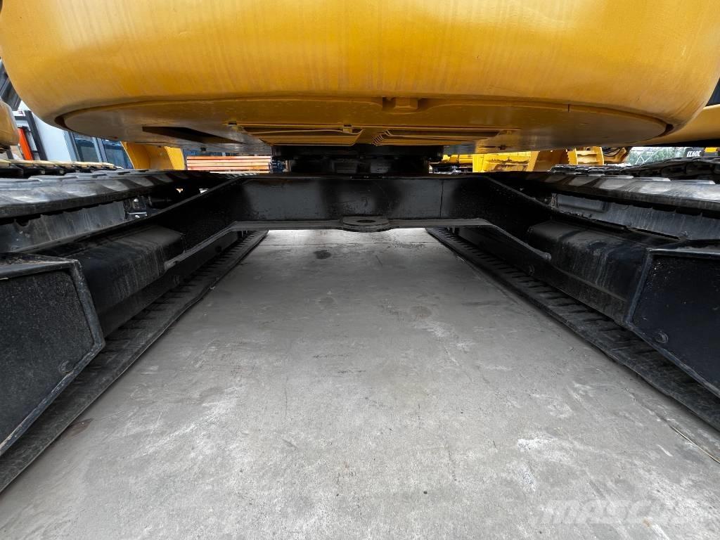CAT 303.5 E 小型挖掘机