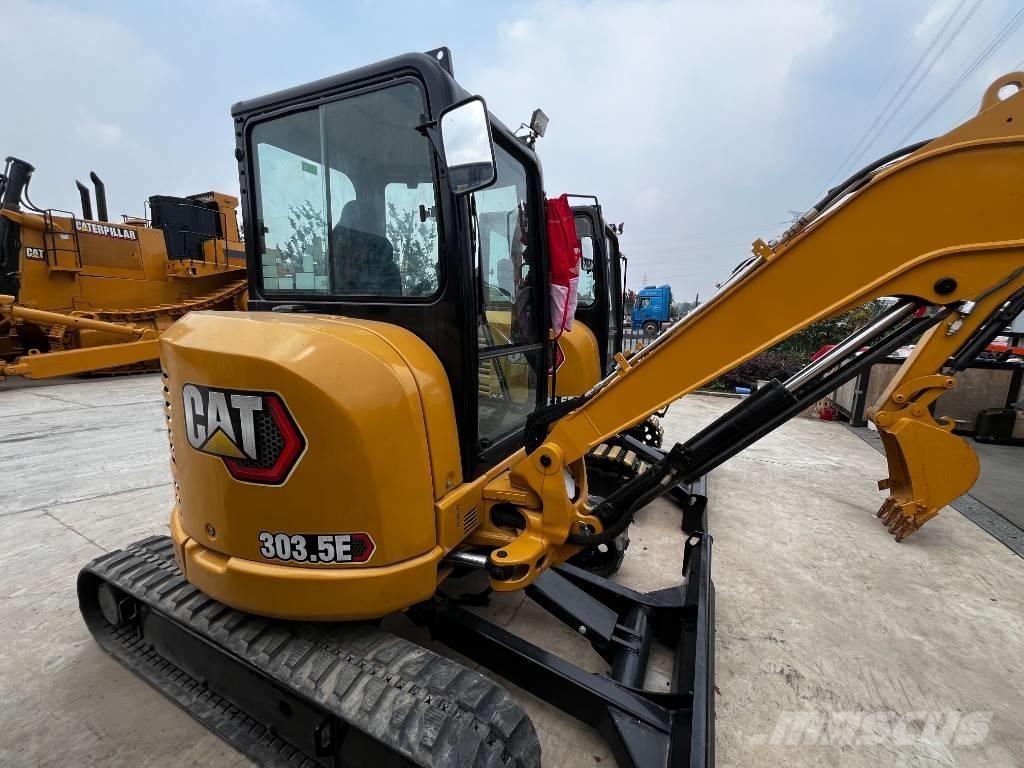 CAT 303.5 E 小型挖掘机