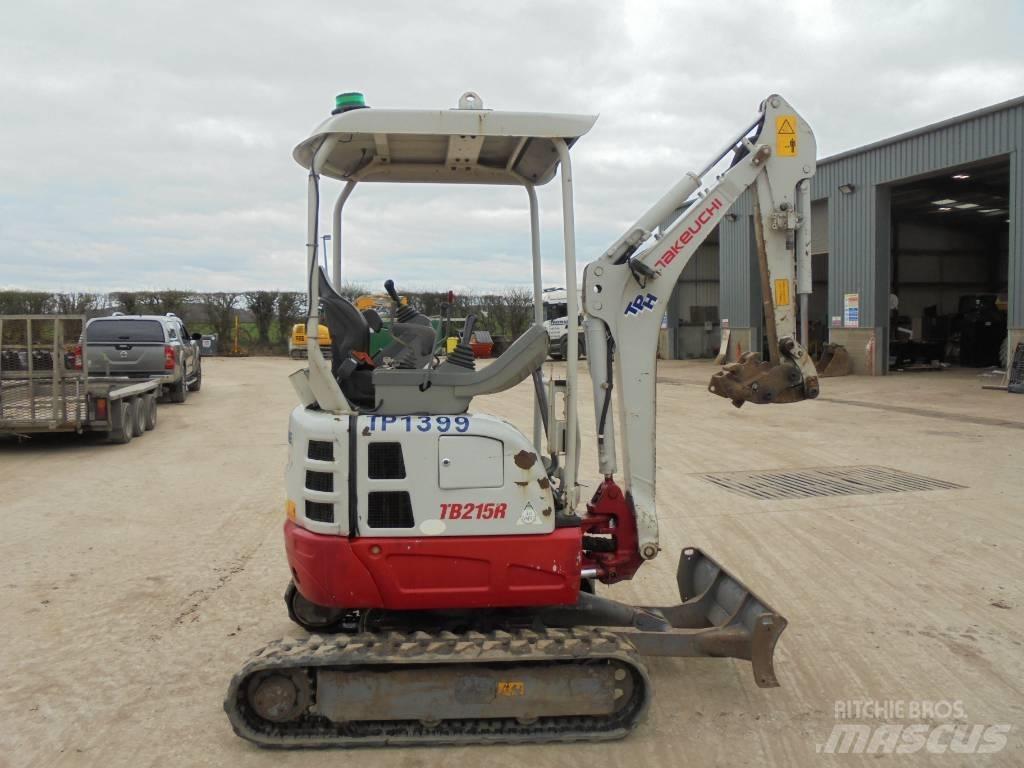 Takeuchi TB215R 小型挖掘机