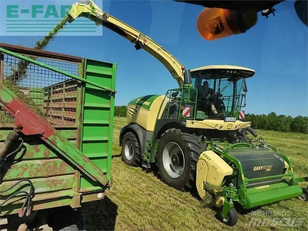 Krone big x 630 自走式青贮饲料收割机