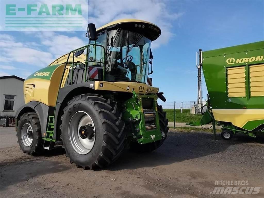 Krone big x 630 自走式青贮饲料收割机