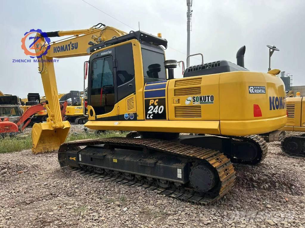 Komatsu PC 240-8 履带挖掘机