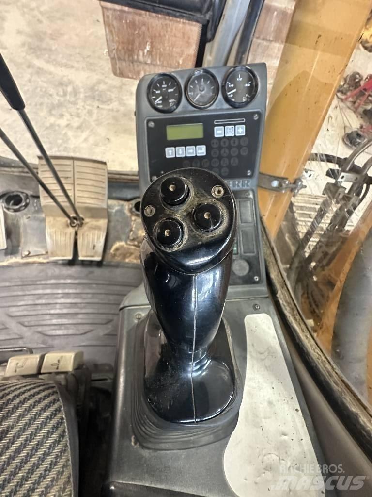 Liebherr R 317 履带挖掘机