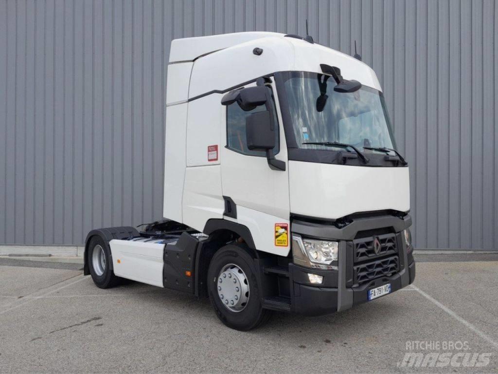 Renault T460 牵引车