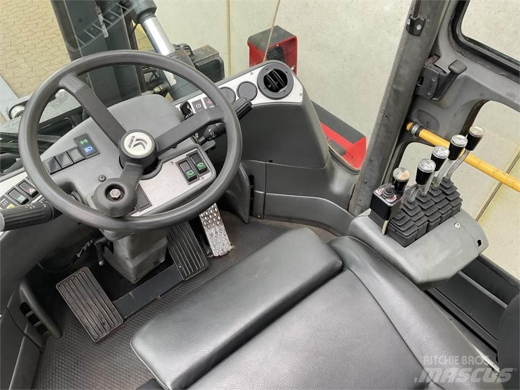 Kalmar DCE 140-6 柴油叉车