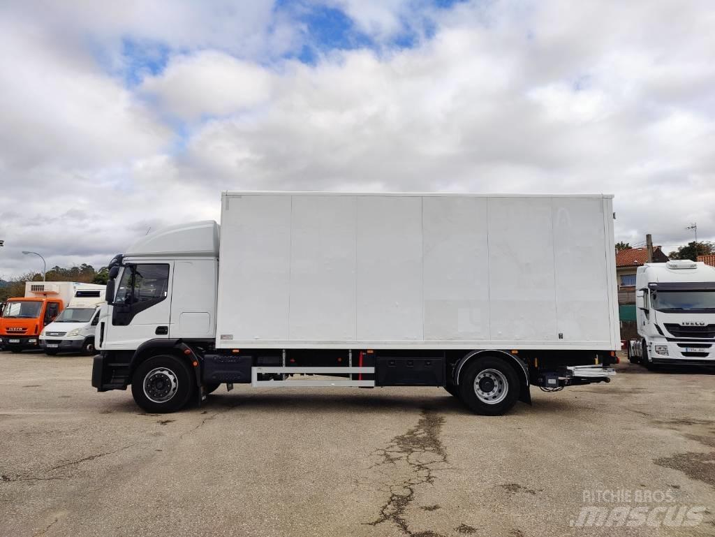 Iveco 180E 28 厢式货车