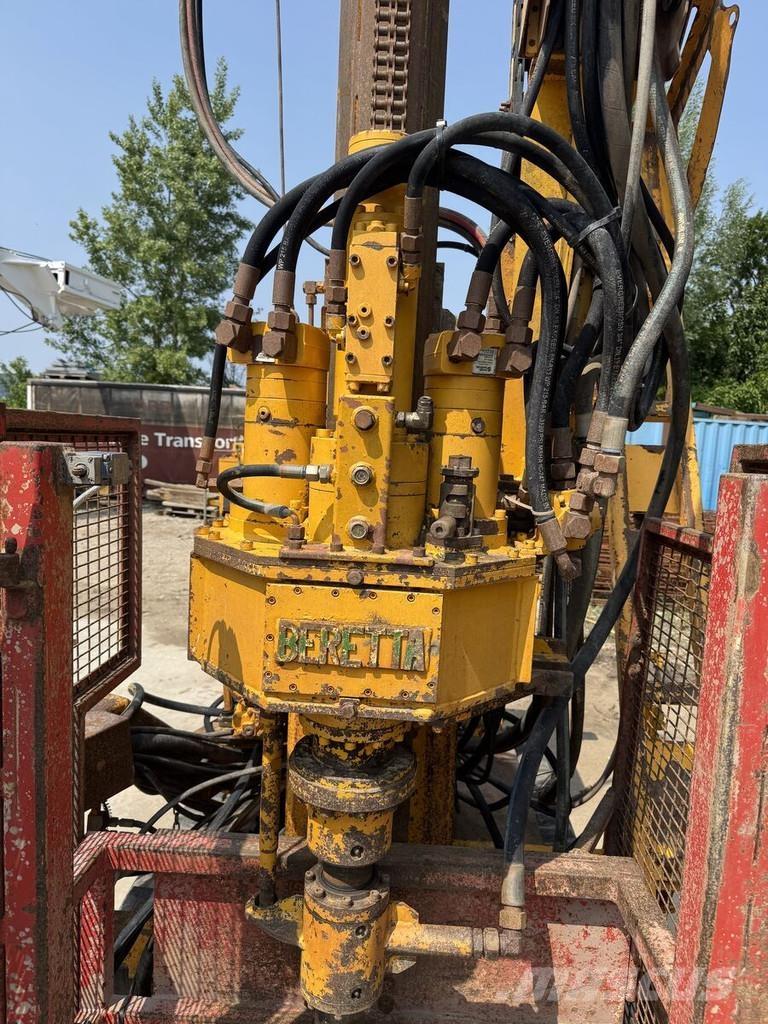 Beretta T41 工程钻机