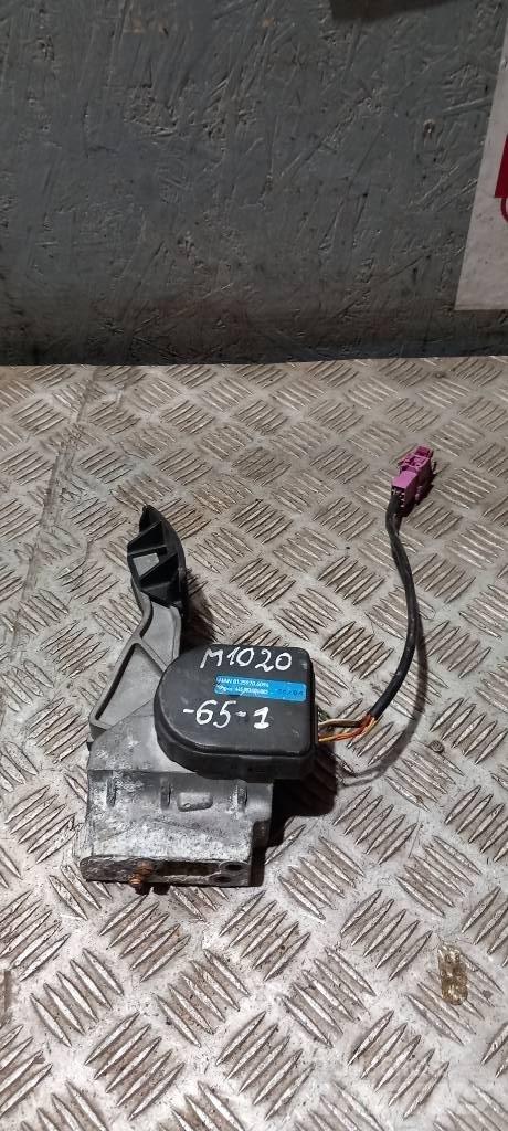 MAN TGA 81259706094 驾驶室与内部