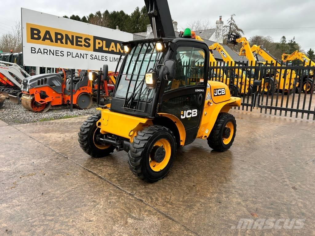 JCB 520-40 伸缩臂叉装车|叉装车
