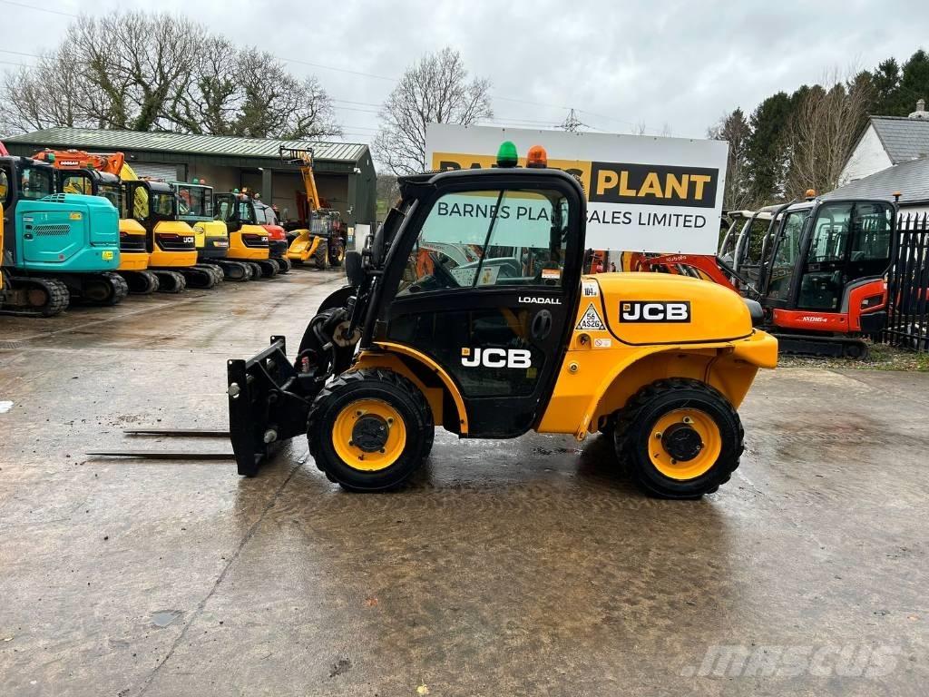 JCB 520-40 伸缩臂叉装车|叉装车