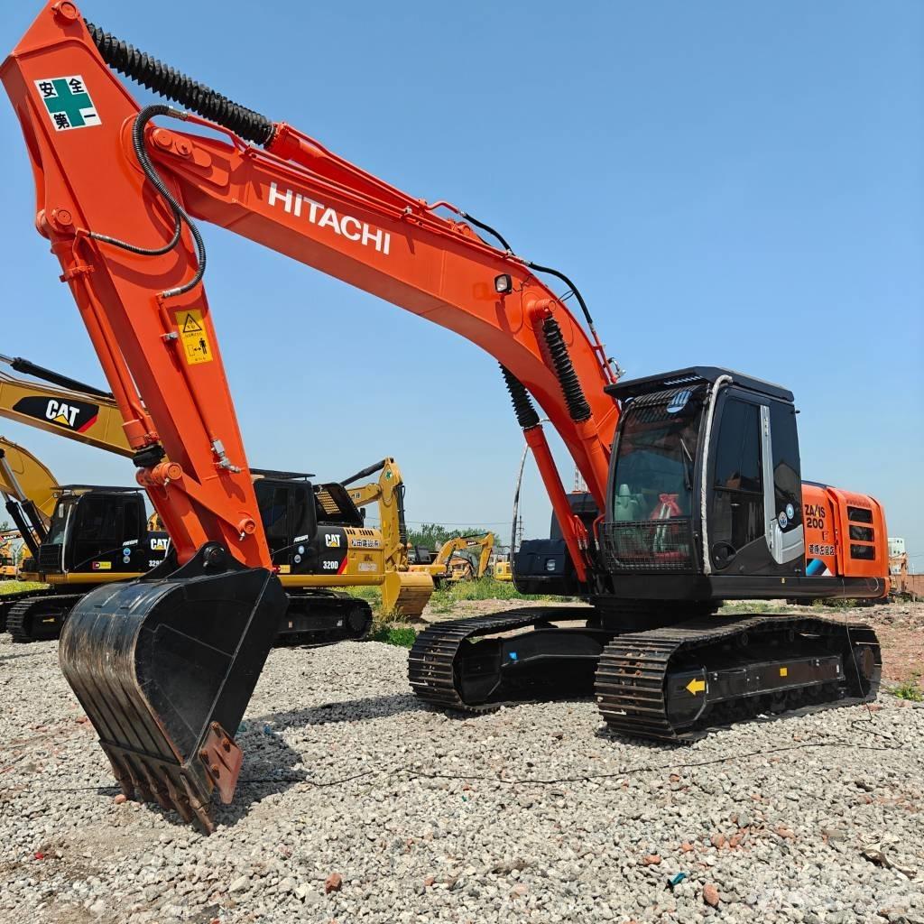 Hitachi 200-3 履带挖掘机