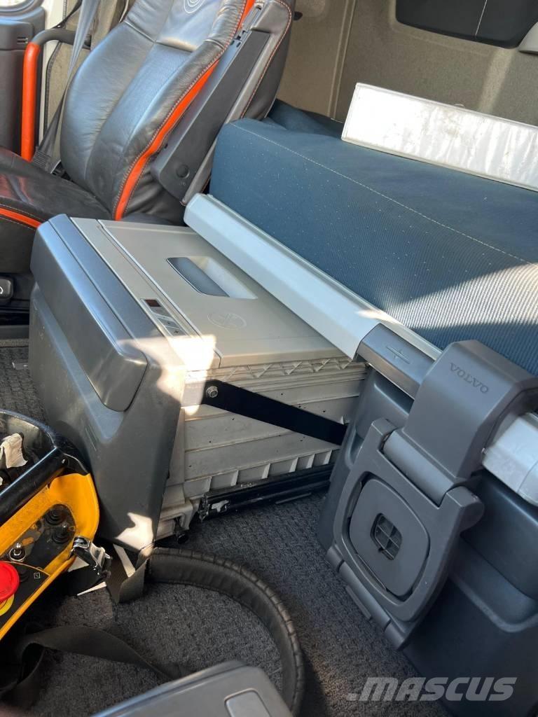 Volvo FM 540 起重车