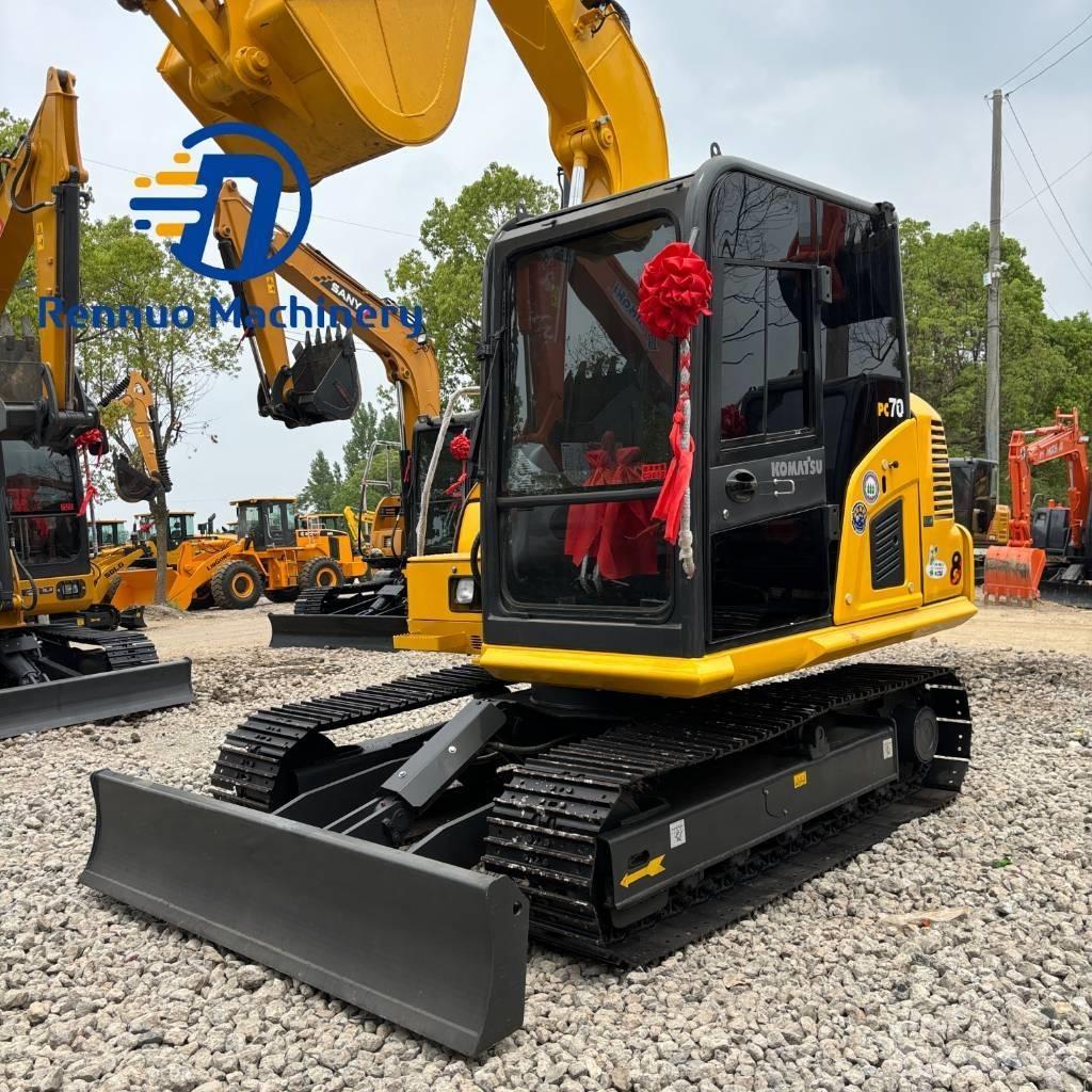 Komatsu PC 70-8 小型挖掘机