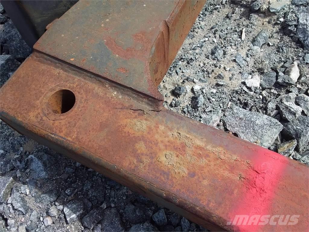 Valmet 890 其他组件