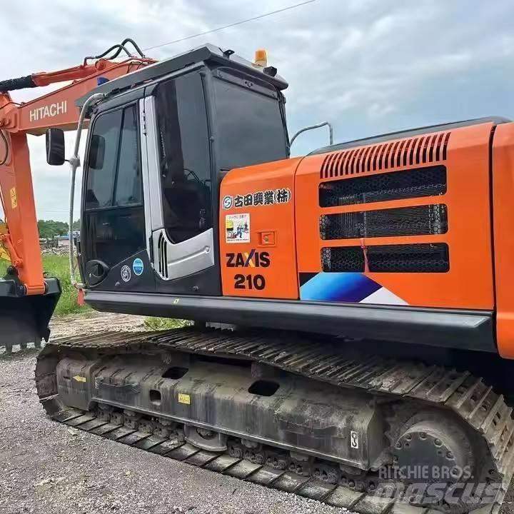 Hitachi ZX210 履带挖掘机