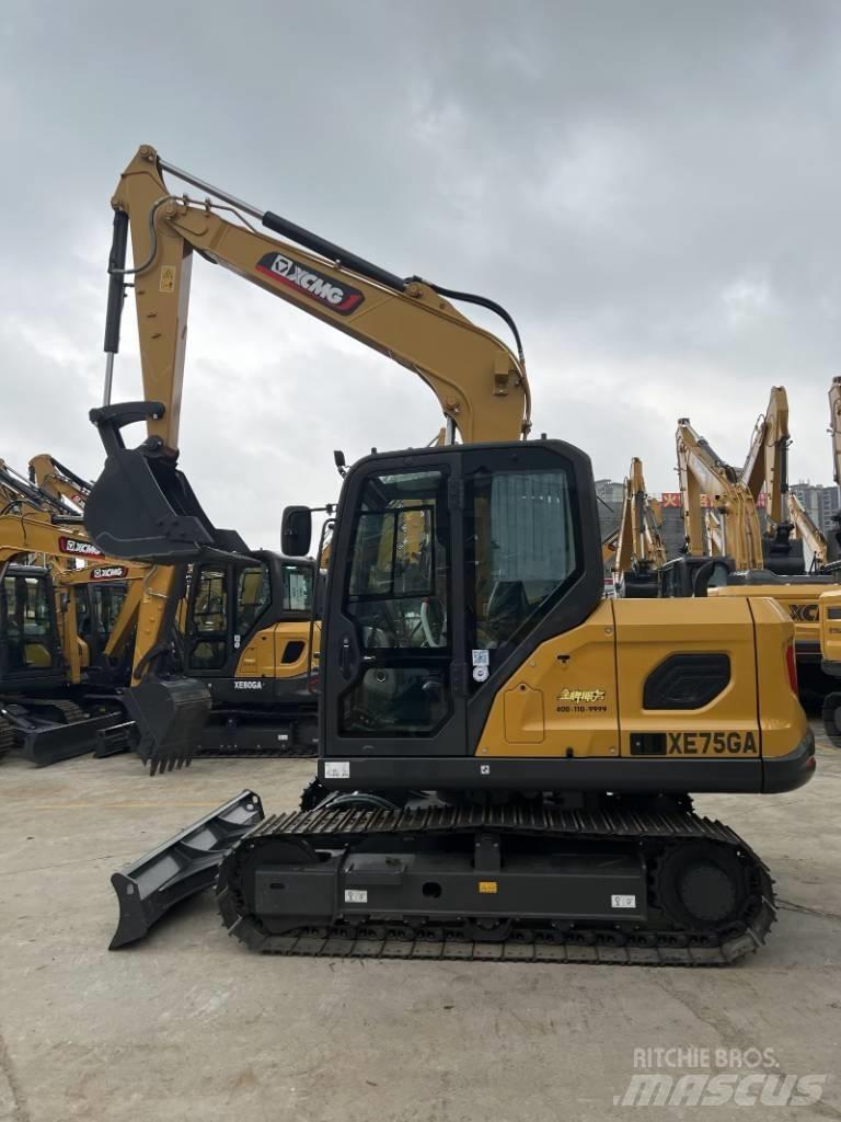 XCMG XE 75 履带挖掘机